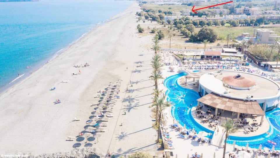 Ocean Breeze Apartments Apartment in Crete