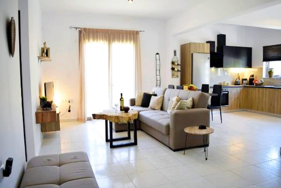 Ocean Breeze Apartments Apartment in Crete