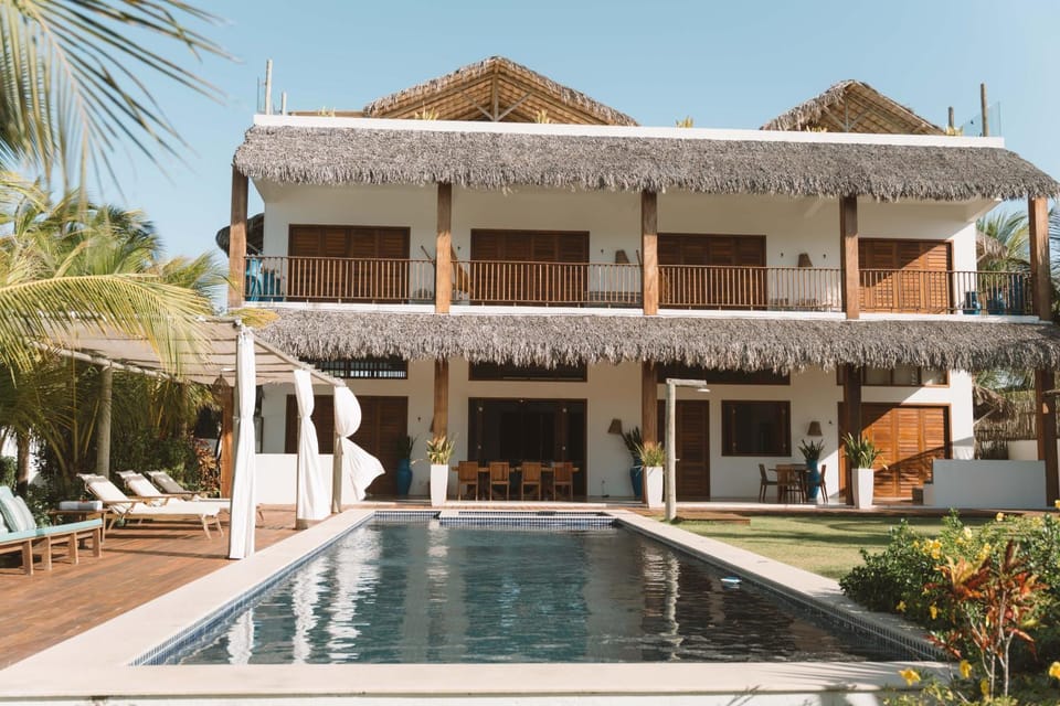 Property building, Day, Garden, Garden view, Pool view, Swimming pool