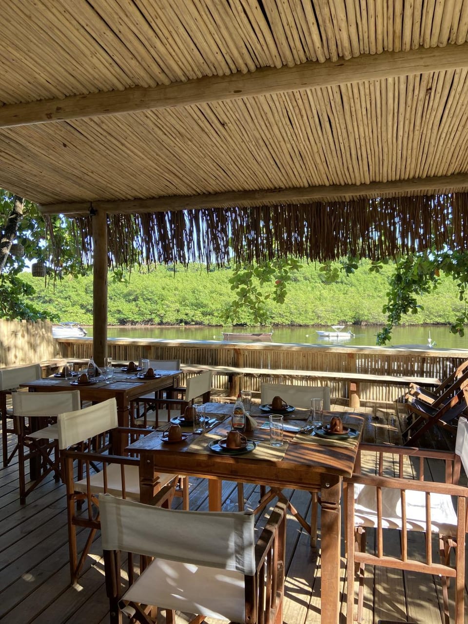 Patio, Seating area, River view, Breakfast