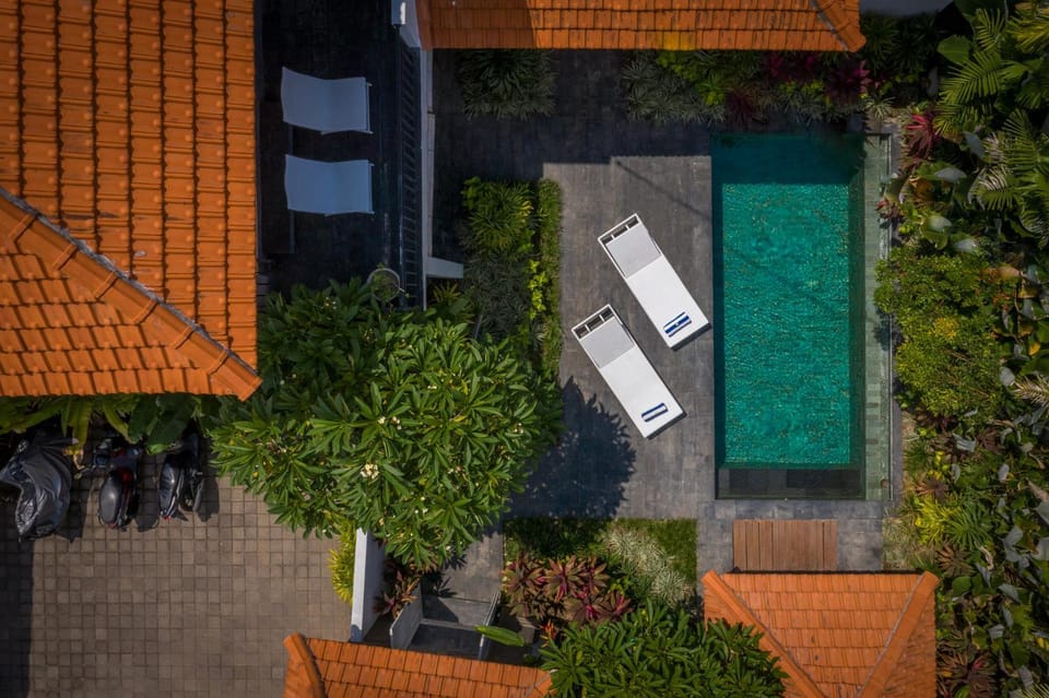 Bird's eye view, Garden view, Swimming pool