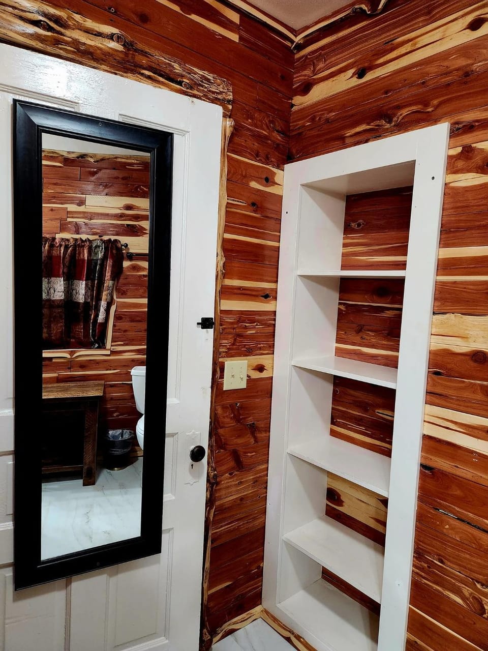 Log Cabin Inn Cabin in Eureka Springs