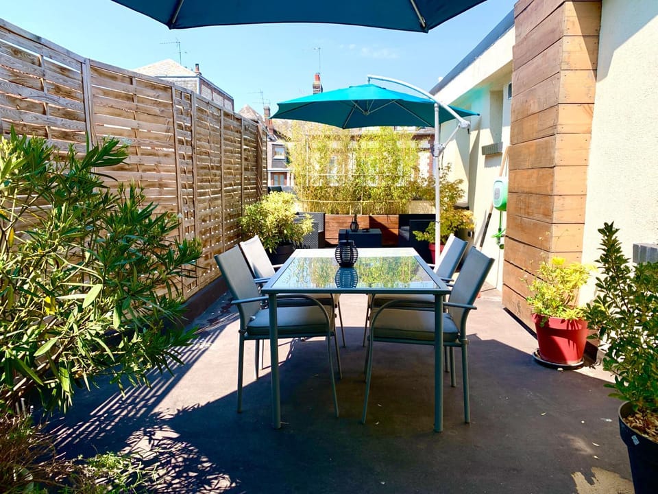 Patio, Balcony/Terrace