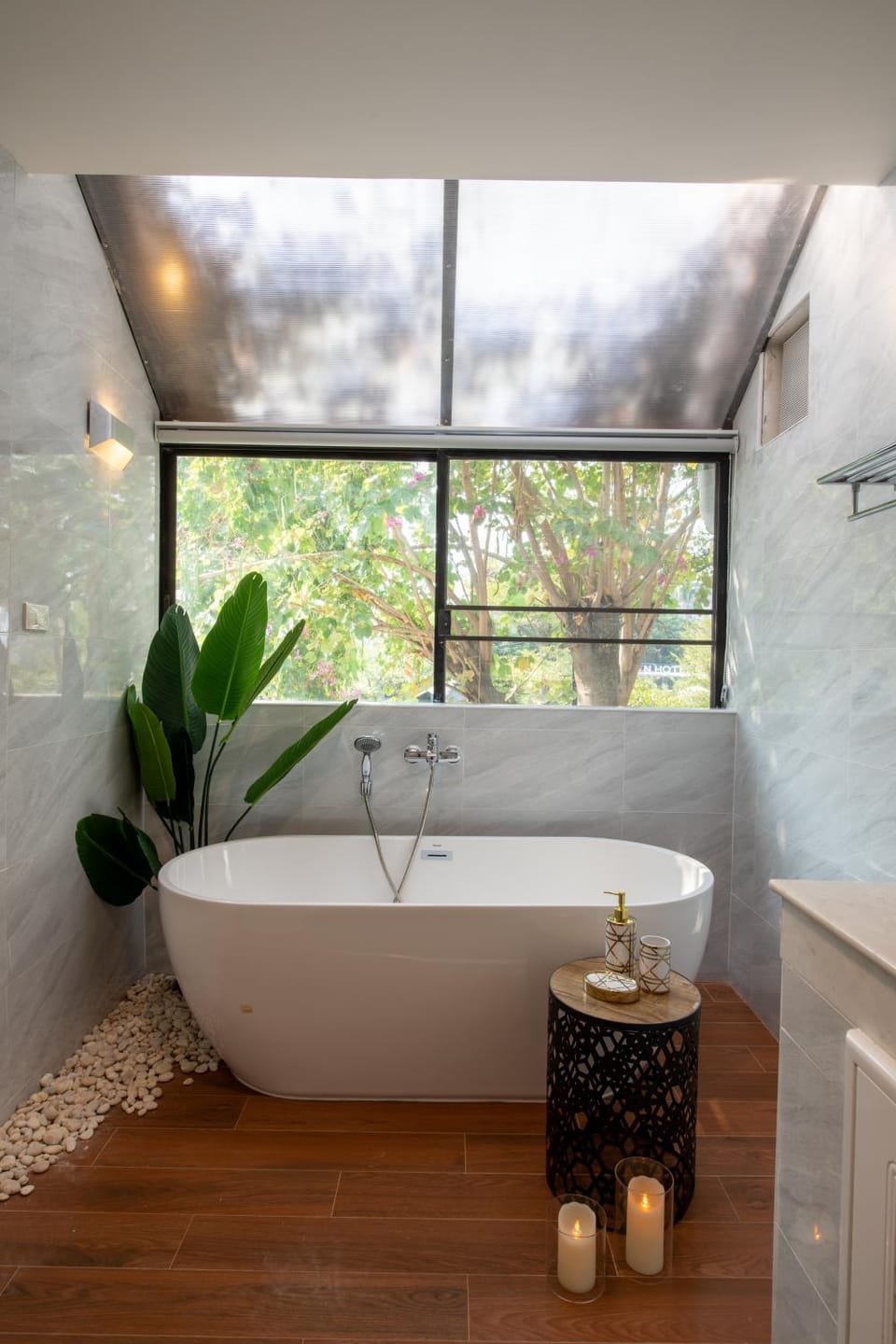 Bathroom, Area and facilities, Bath