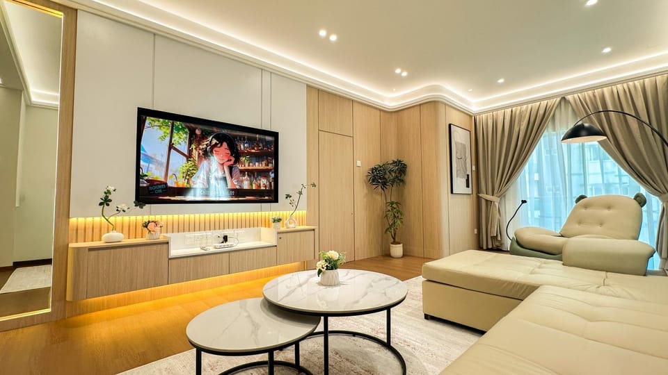Communal lounge/ TV room, TV and multimedia, Living room, Seating area, Evening entertainment