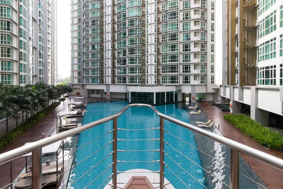 Pool view, Swimming pool, Swimming pool
