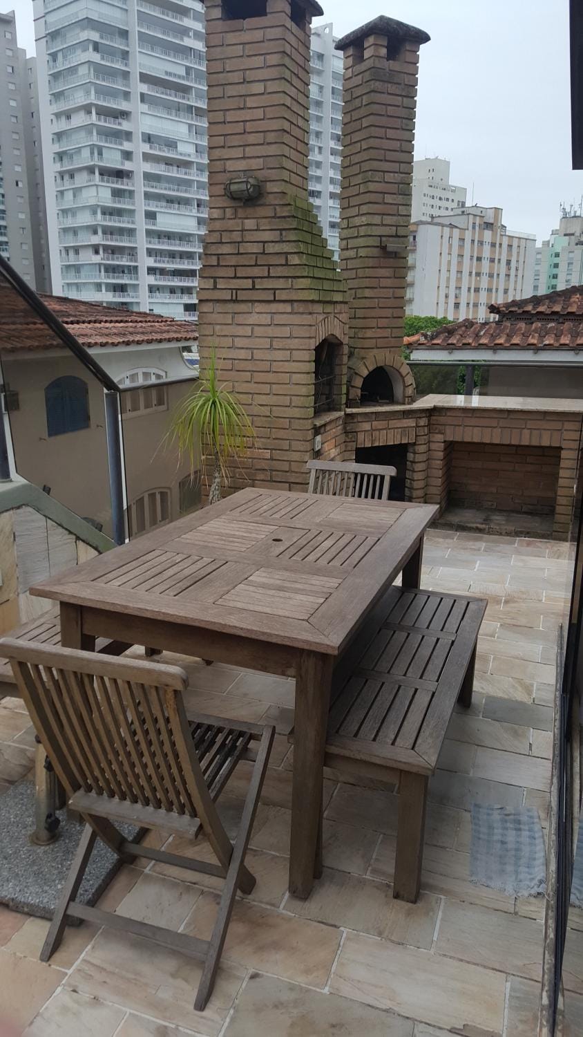 Cobertura no Guarujá- Astúrias a 3 min da praia Apartment in State of São Paulo