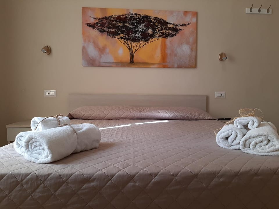 Bed, Photo of the whole room