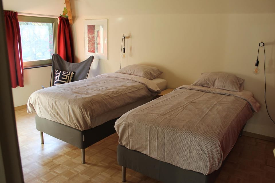 Bed, Bedroom