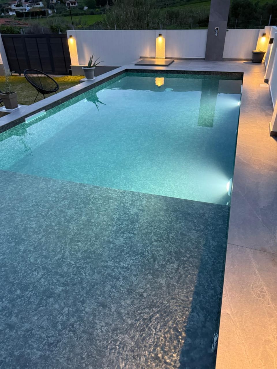 Swimming pool, Swimming pool