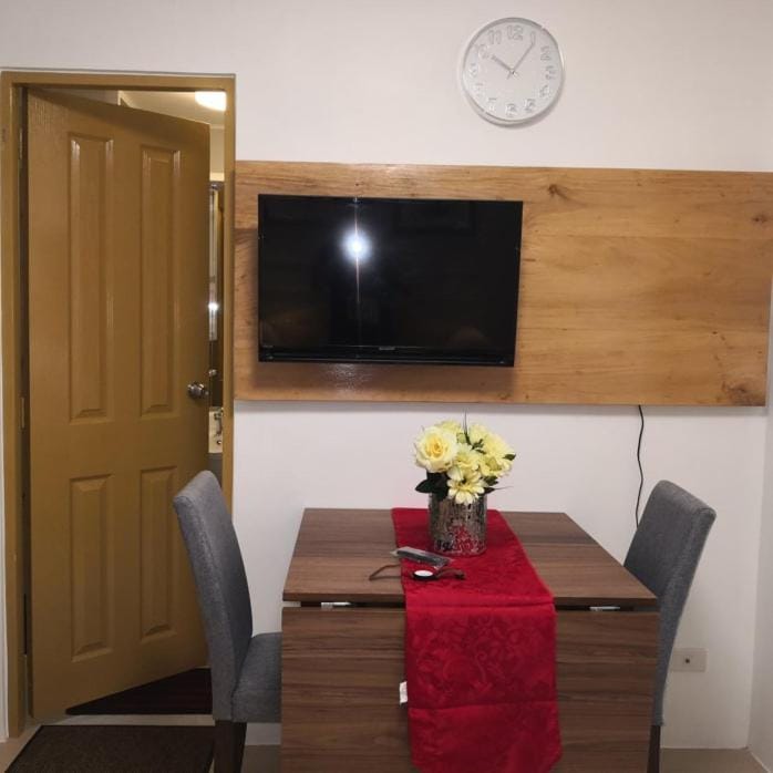 TV and multimedia, Dining area
