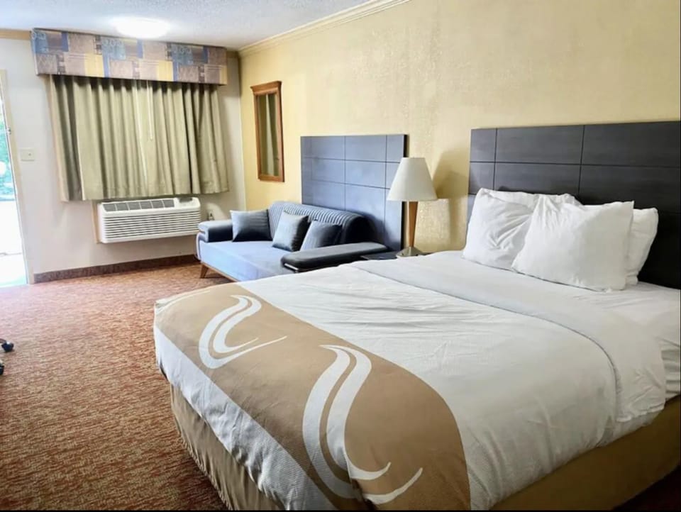 Hibiscus Inn & Suites Vacation rental in Absecon