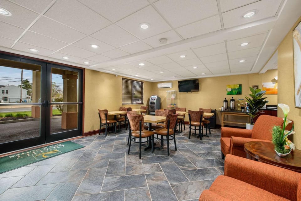Lobby or reception, On site