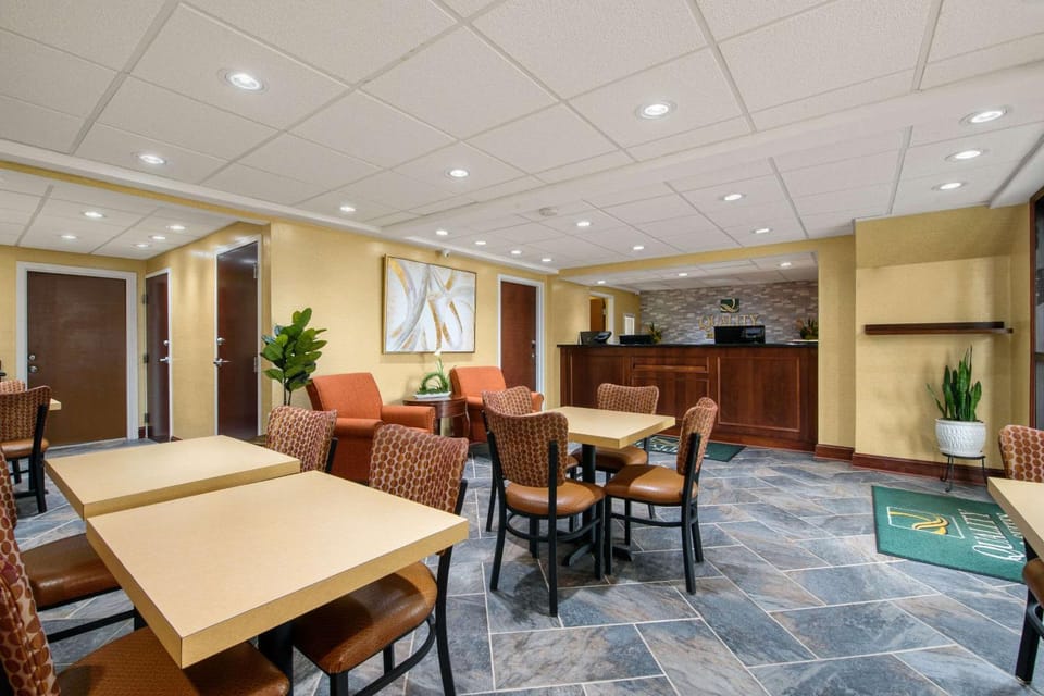 Lobby or reception, On site