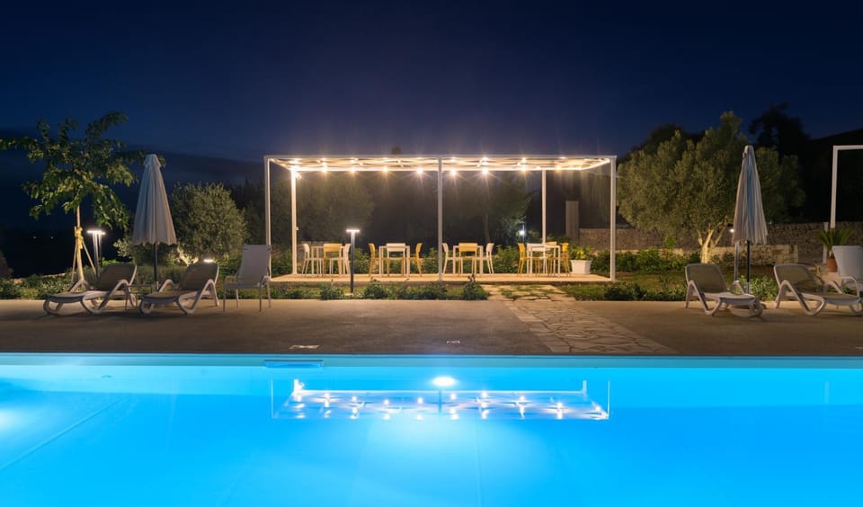 Night, Swimming pool