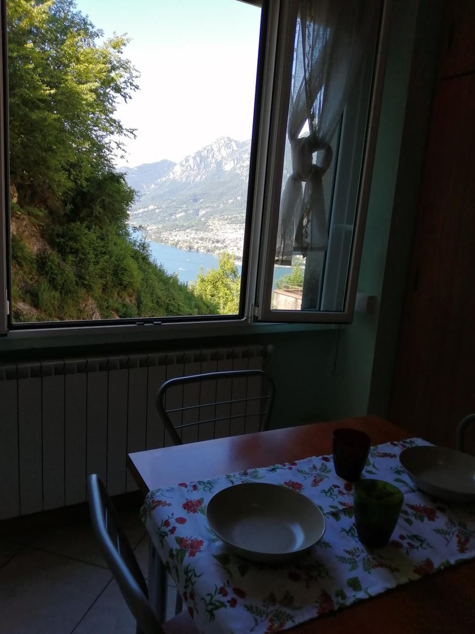 LAGO DI COMO LAKE APARTMENT CASA VACANZe Apartment in Province of Lecco