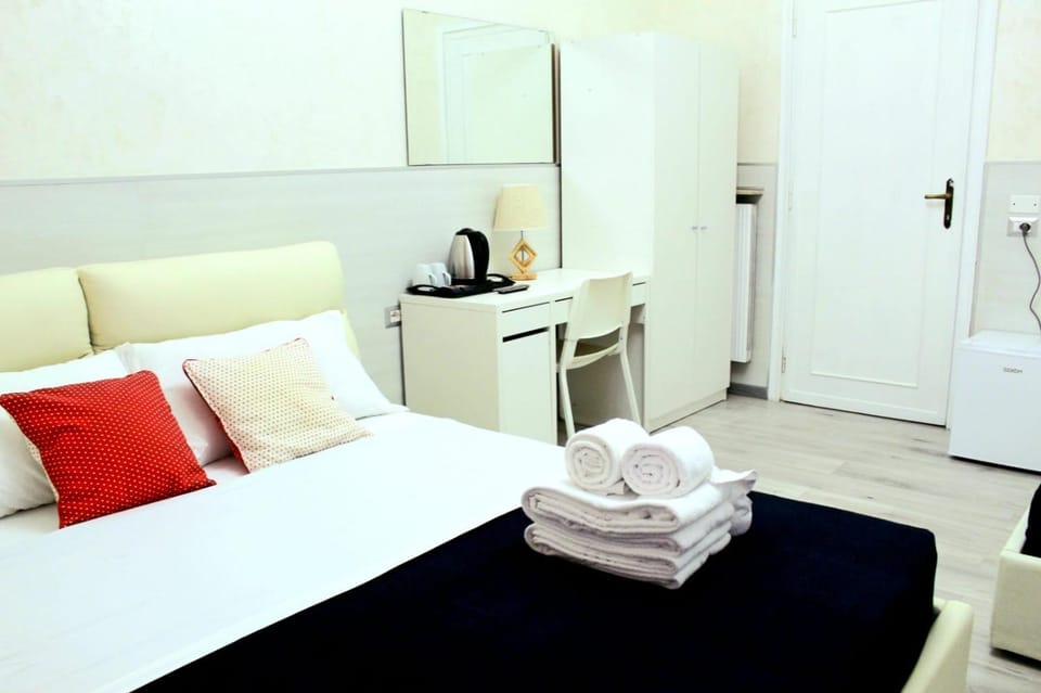 Oscar suite home Bed and Breakfast in Rome