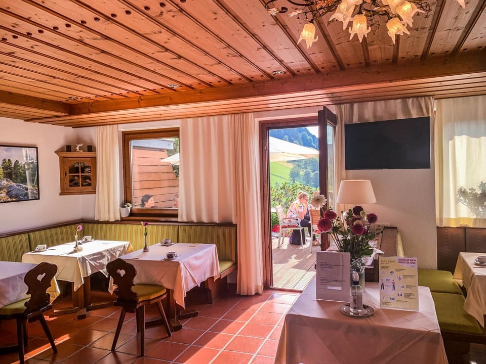Garden, Balcony/Terrace, Breakfast, Breakfast