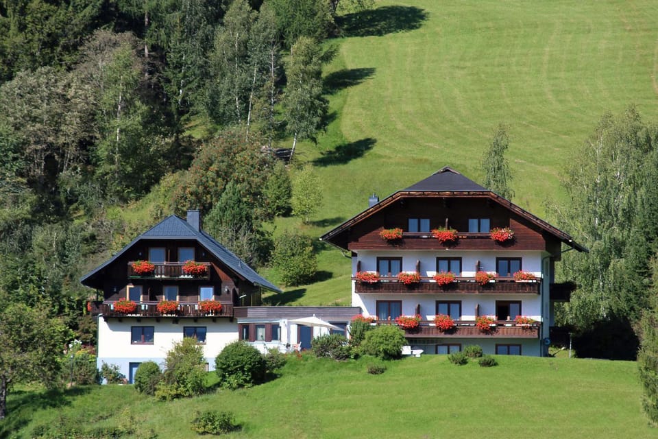 Property building, View (from property/room)