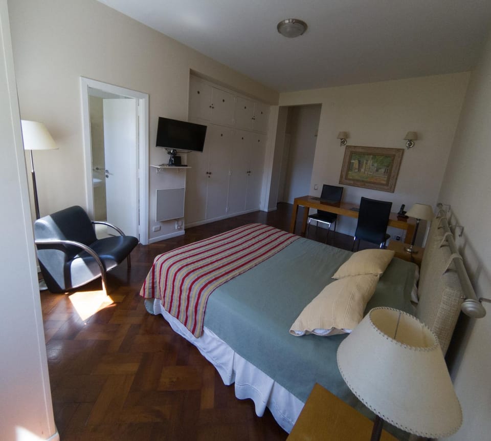 Vicente Lopez 1747 Apartment in Buenos Aires