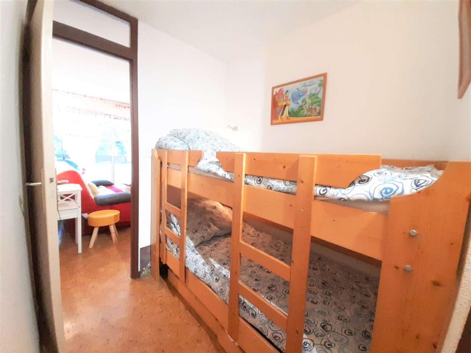Appartement T2 pour 6 personnes, balcon, parking, St-Lary-Soulan - FR-1-457-142 Apartment in Saint-Lary-Soulan