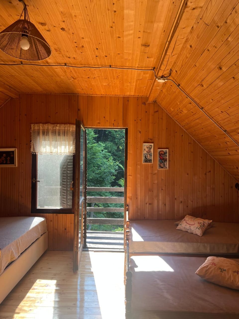 Weekendica House in Serbia