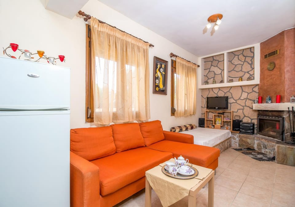 Cozy Family Home steps from the Beach House in Rhodes, Greece