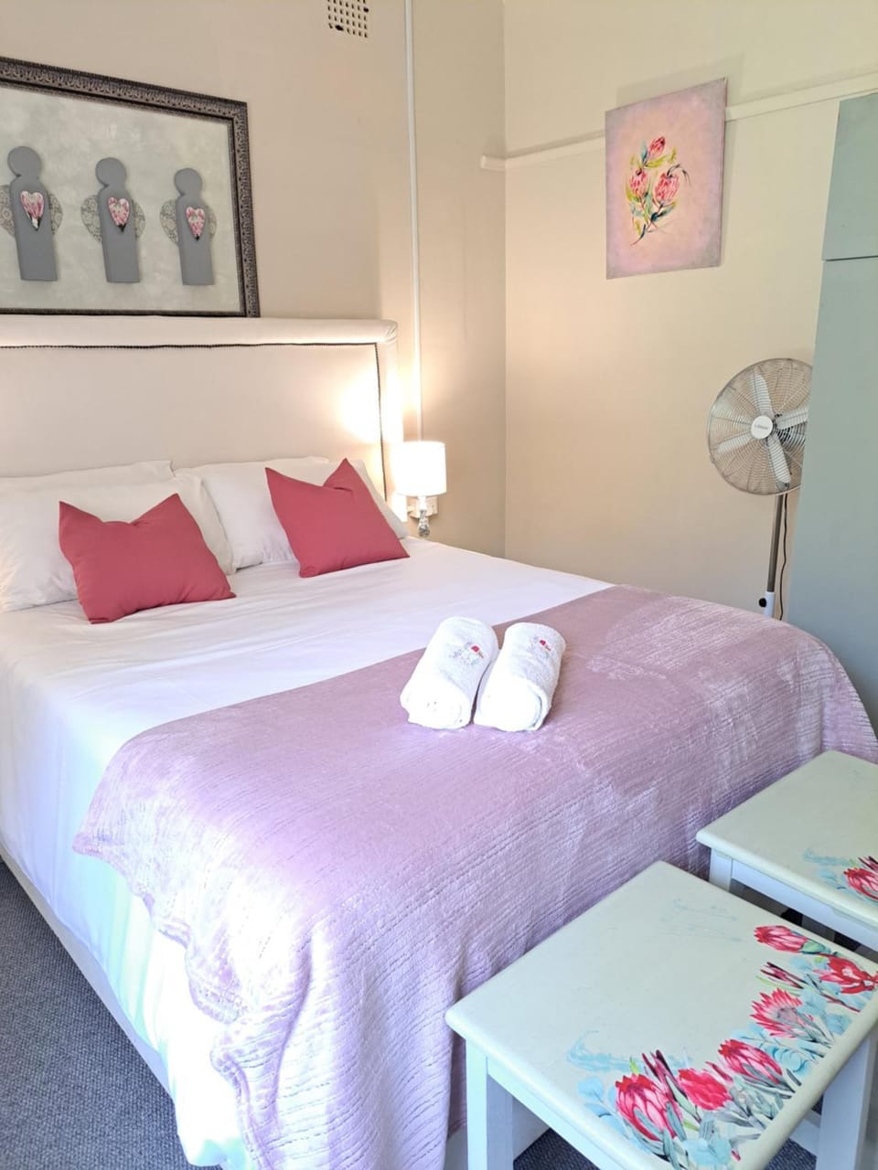 Hillside Guest House Bed and Breakfast in South Africa