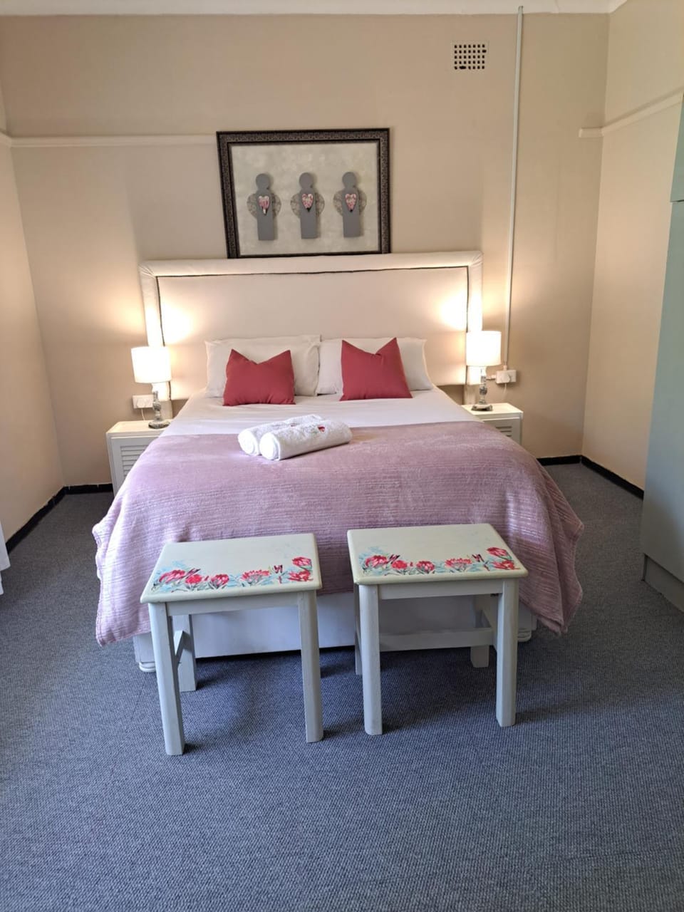 Hillside Guest House Bed and Breakfast in South Africa