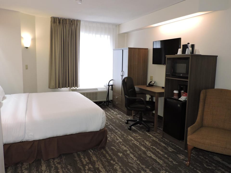 TV and multimedia, Photo of the whole room