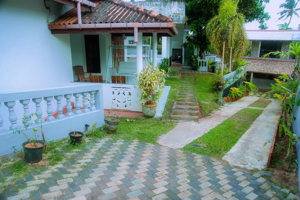 Property building, Garden, Garden view