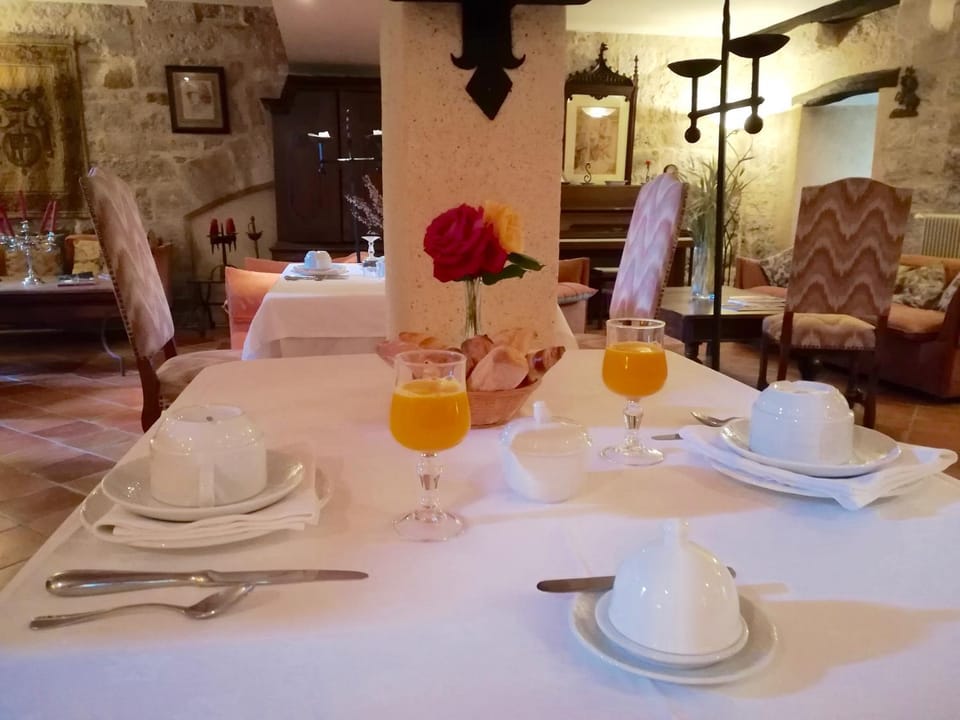 Breakfast, Buffet breakfast