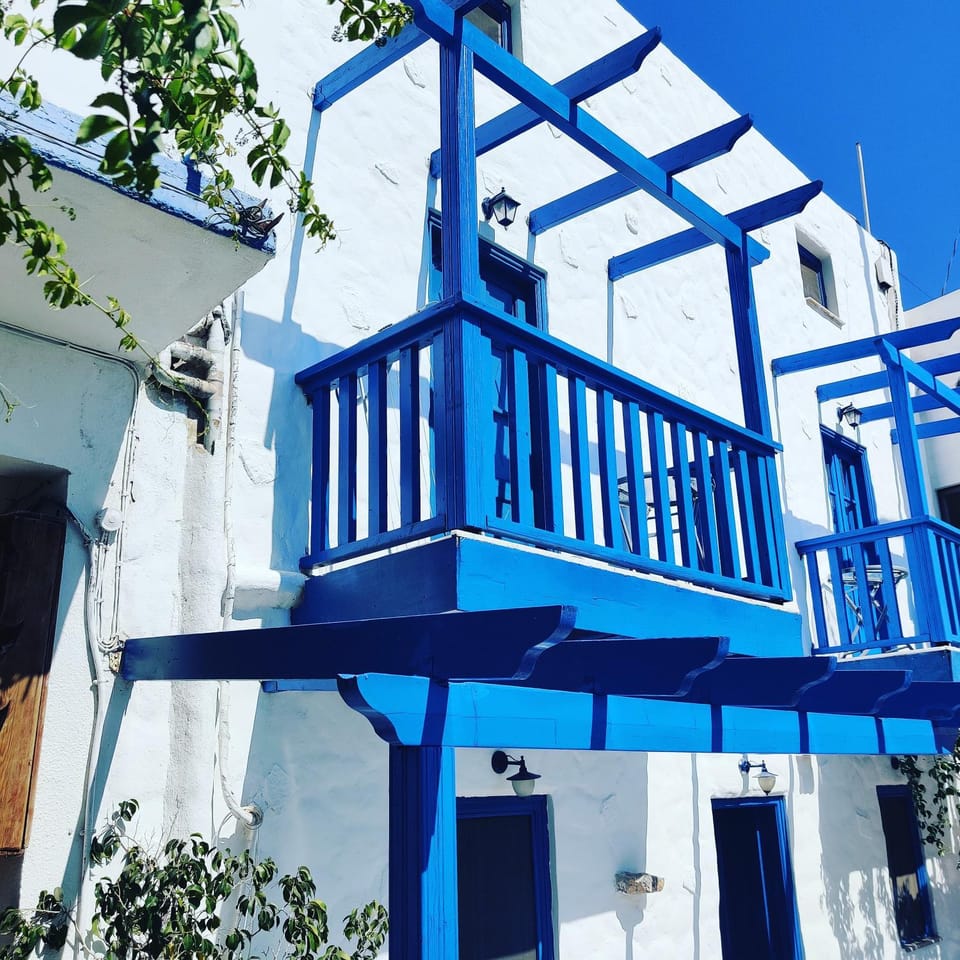 Property building, Balcony/Terrace