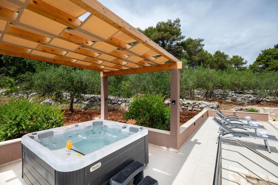 Villa Franciska House in Dubrovnik-Neretva County