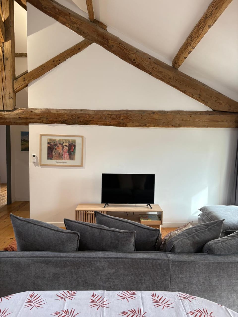 Communal lounge/ TV room, Living room