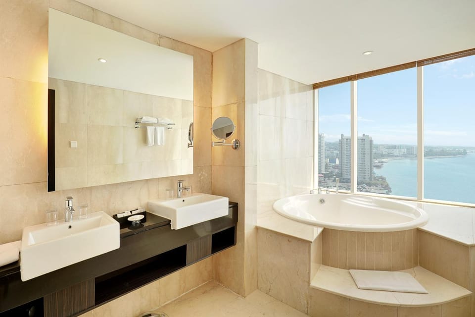 Bathroom, Bath