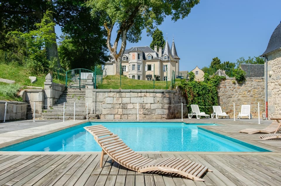 Facade/entrance, Garden, Swimming pool