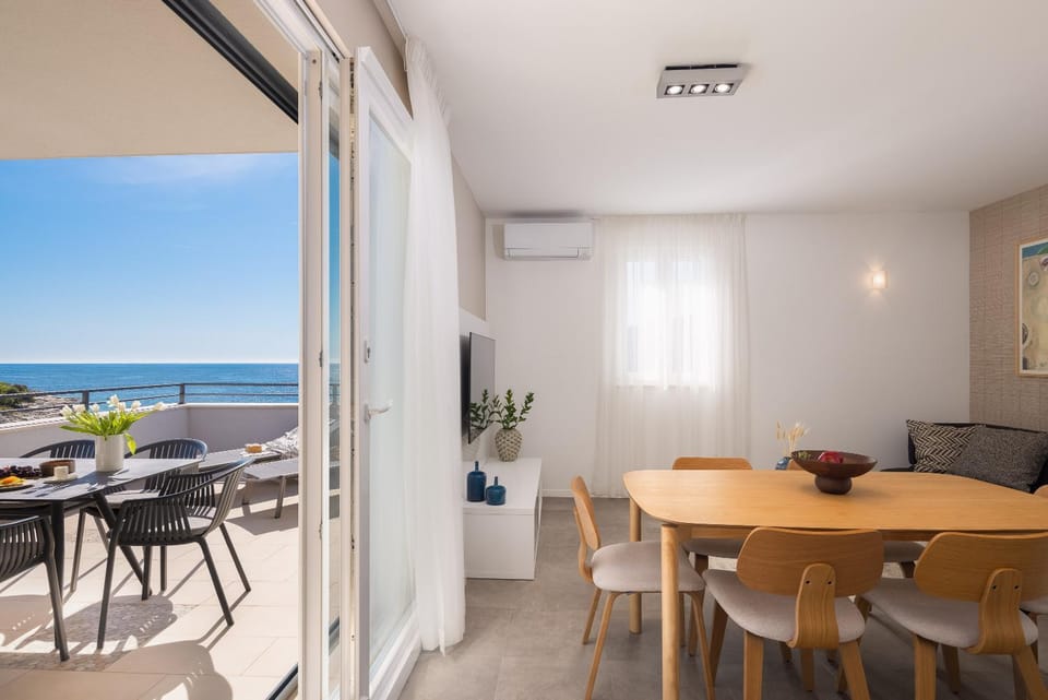 Villa Lavanda Deluxe Apartment in Šibenik-Knin County, Croatia