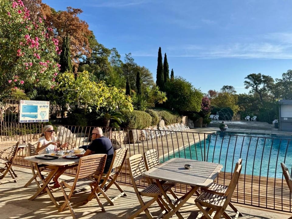 La Vetta Village Vacances Camping Campground/ 
RV Resort in Zonza