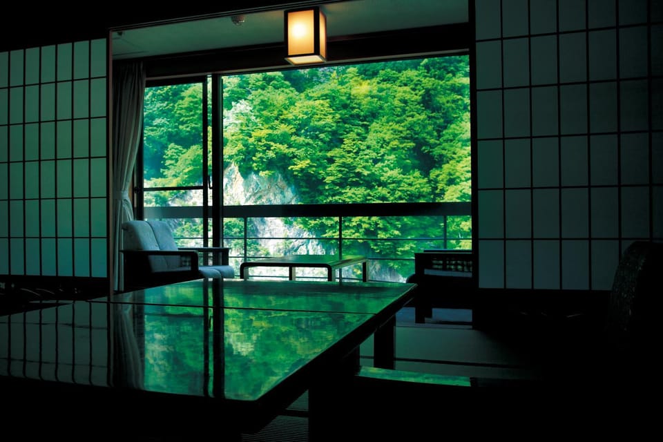 Enraku Ryokan in Nagano Prefecture