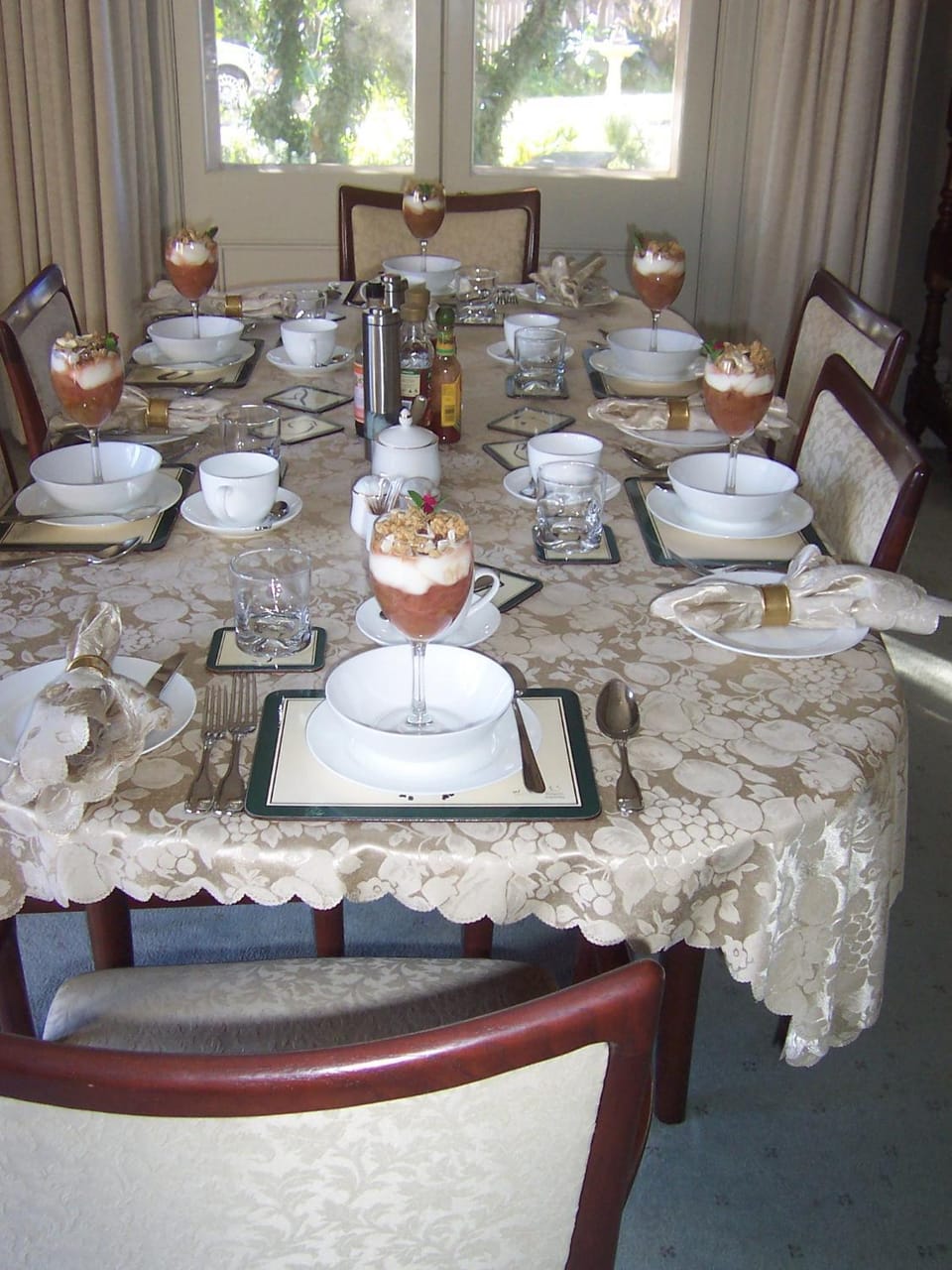 Dining area, Breakfast