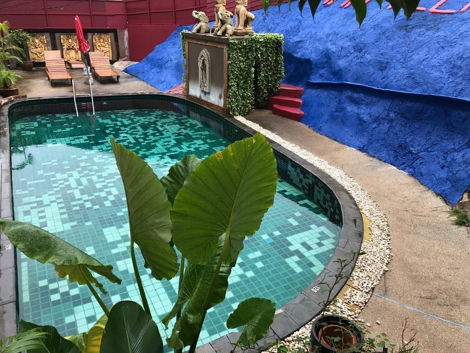 Swimming pool