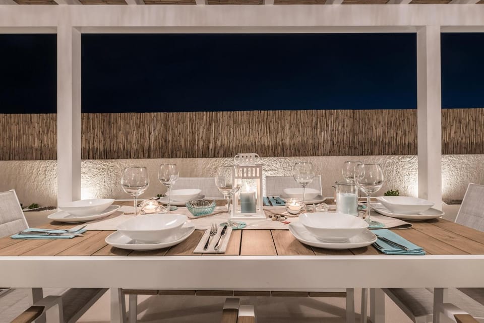 Decorative detail, Dining area