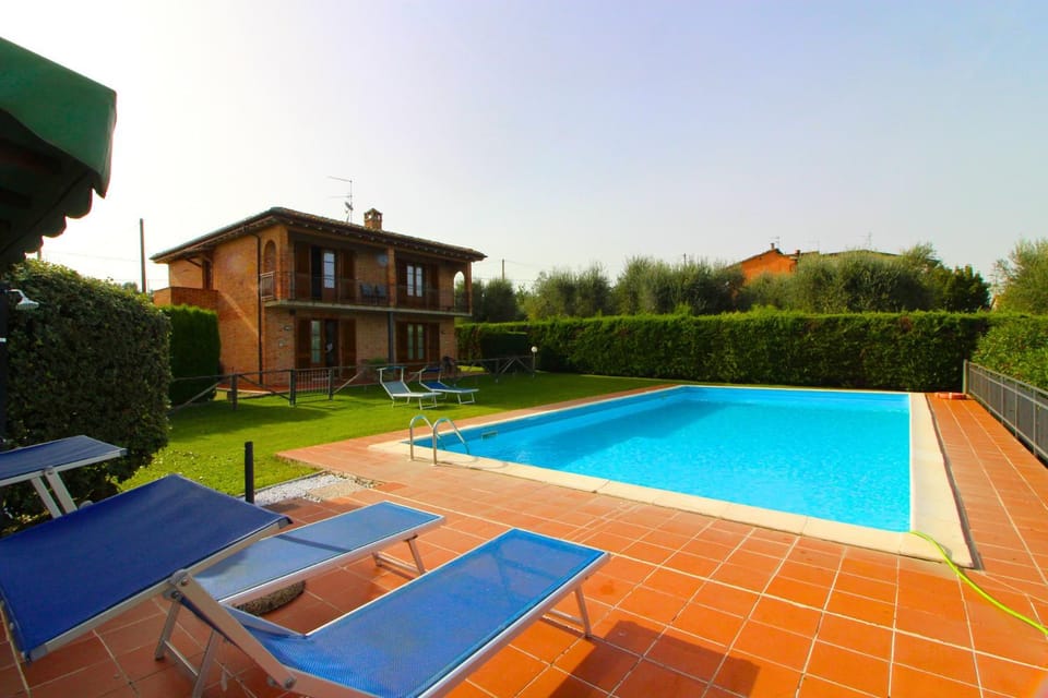 Property building, Pool view