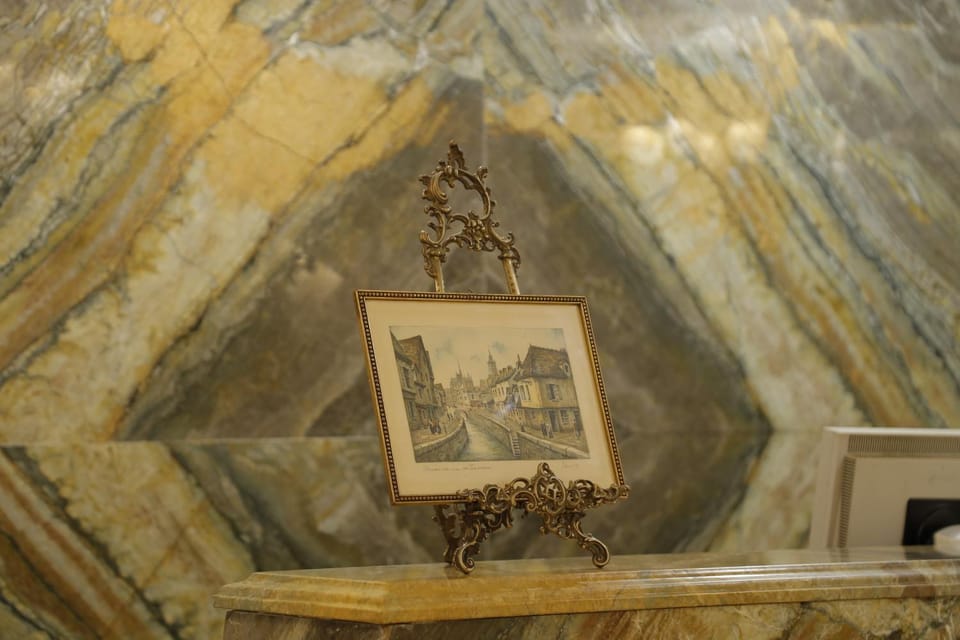 Logo/Certificate/Sign