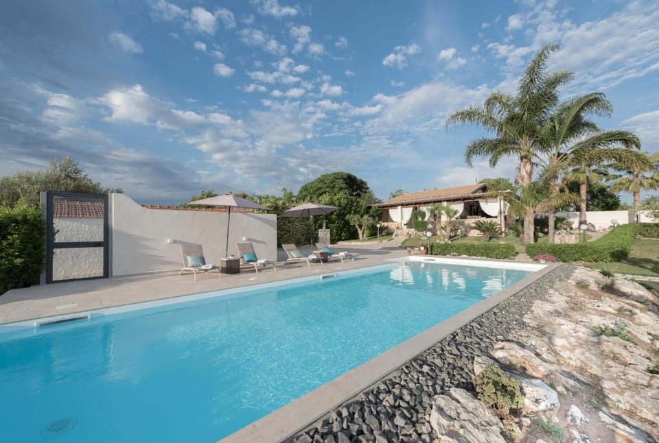 Property building, Day, Other, Pool view, Swimming pool