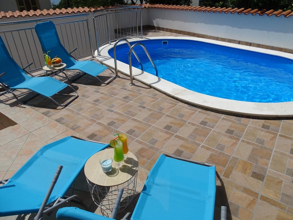 Pool view, Swimming pool, Swimming pool