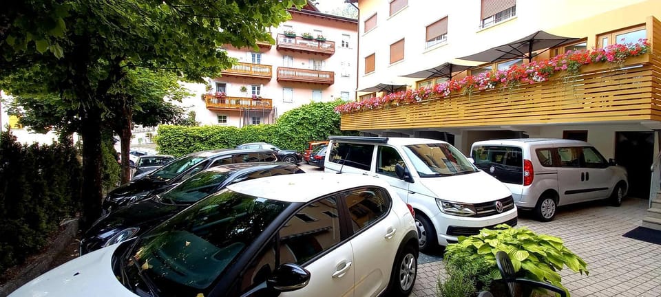 Property building, Parking