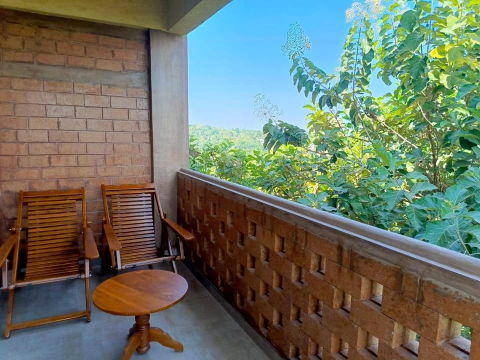 View (from property/room), Balcony/Terrace, Seating area