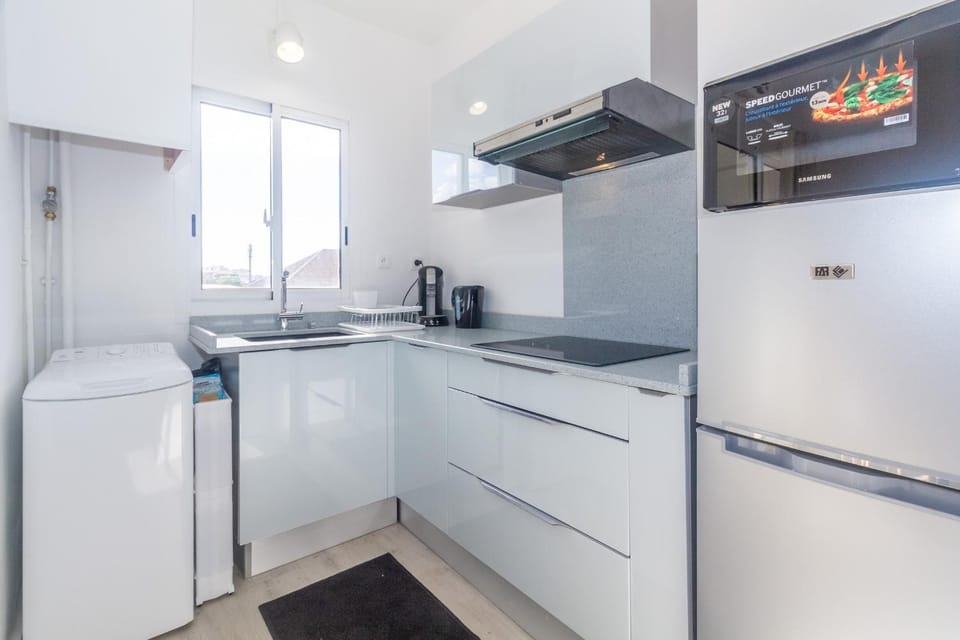 Montreuil - joli T2 refait à neuf centre-ville de Saint-Denis Apartment in Saint-Denis